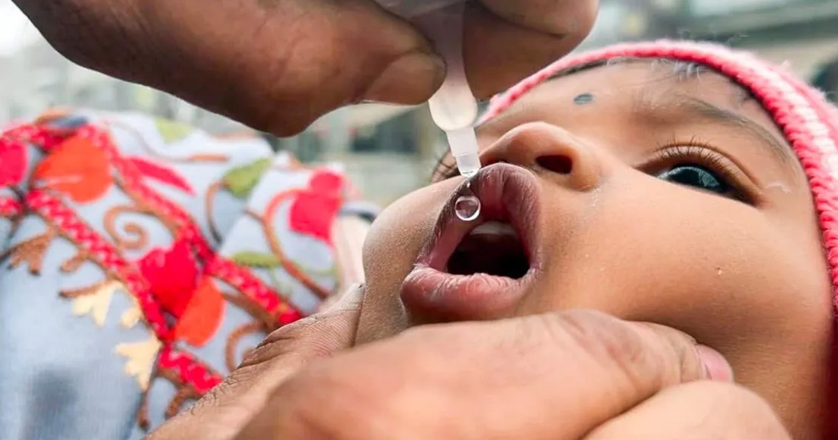 தமிழகம் முழுவதும் நாளை போலியோ சொட்டுமருந்து முகாம்: 52.91 லட்சம் குழந்தைகளுக்கு இலவச தடுப்பு மருந்து!